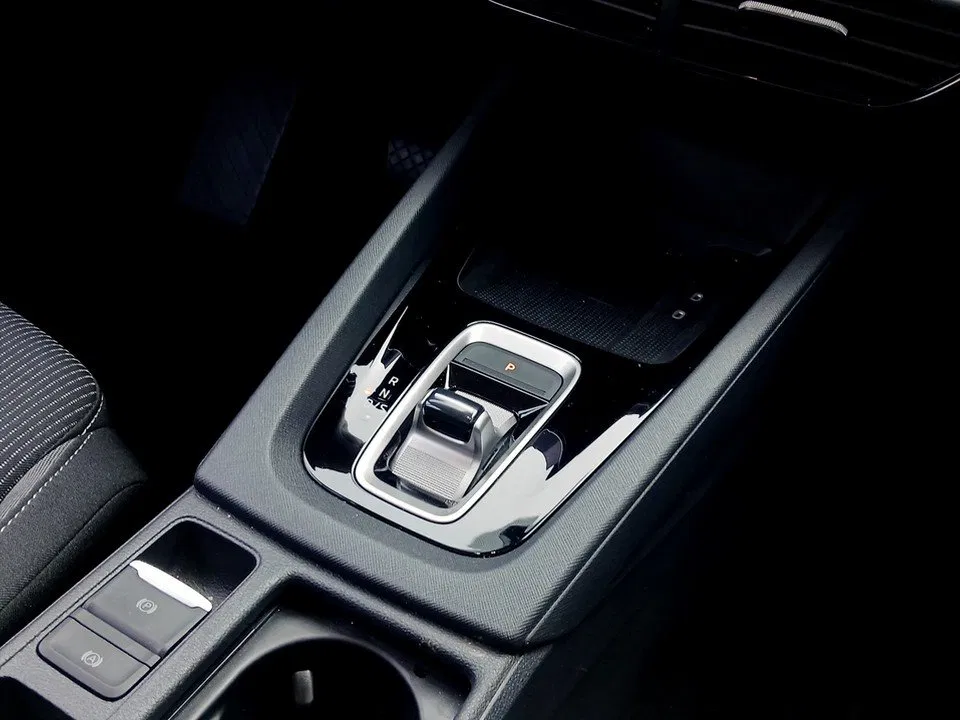 Skoda Octavia Combi 1.5 TSI DSG Selection | Bild 20 von 25