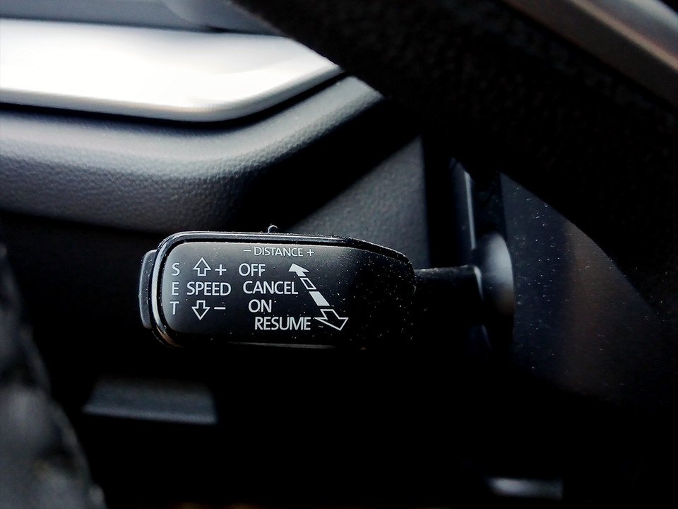 Skoda Octavia Combi 1.5 TSI DSG Selection | Bild 13 von 25
