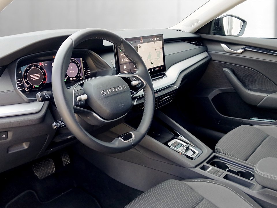 Skoda Octavia Combi 1.5 TSI DSG Selection | Bild 10 von 25