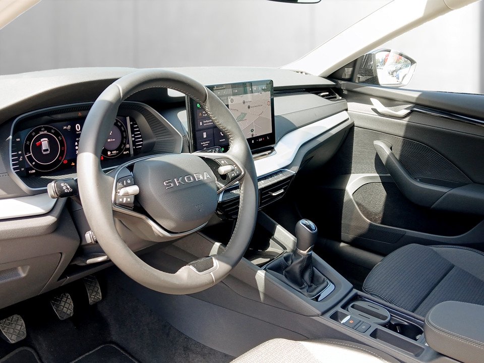 Skoda Octavia Combi 1.5 TSI DSG Selection | Bild 5 von 22