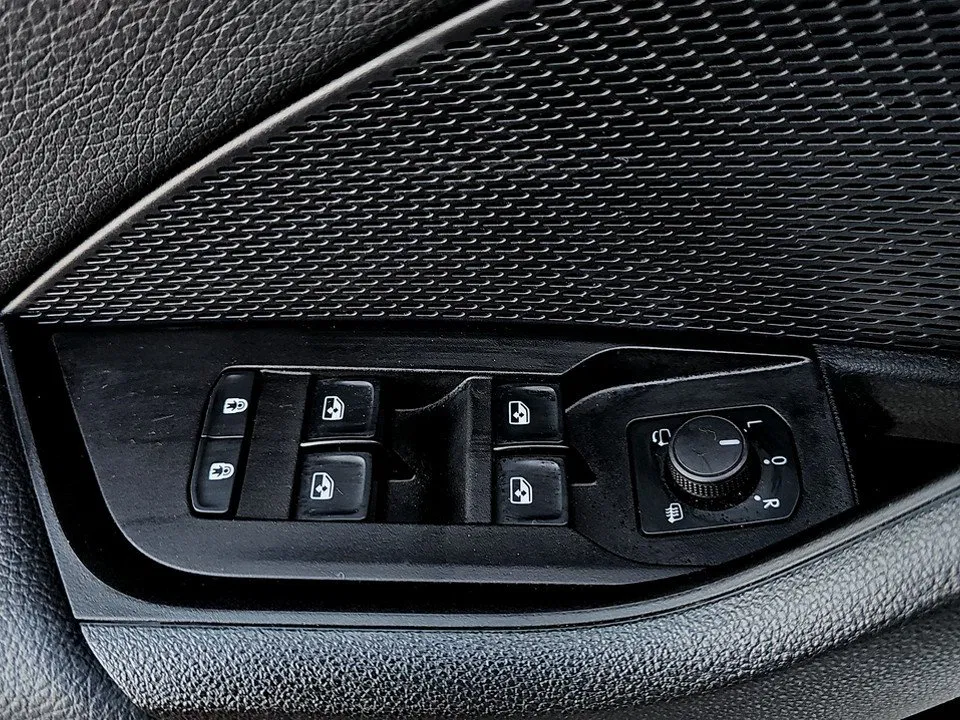 Skoda Octavia Combi 1.5 TSI Selection | Bild 8 von 24