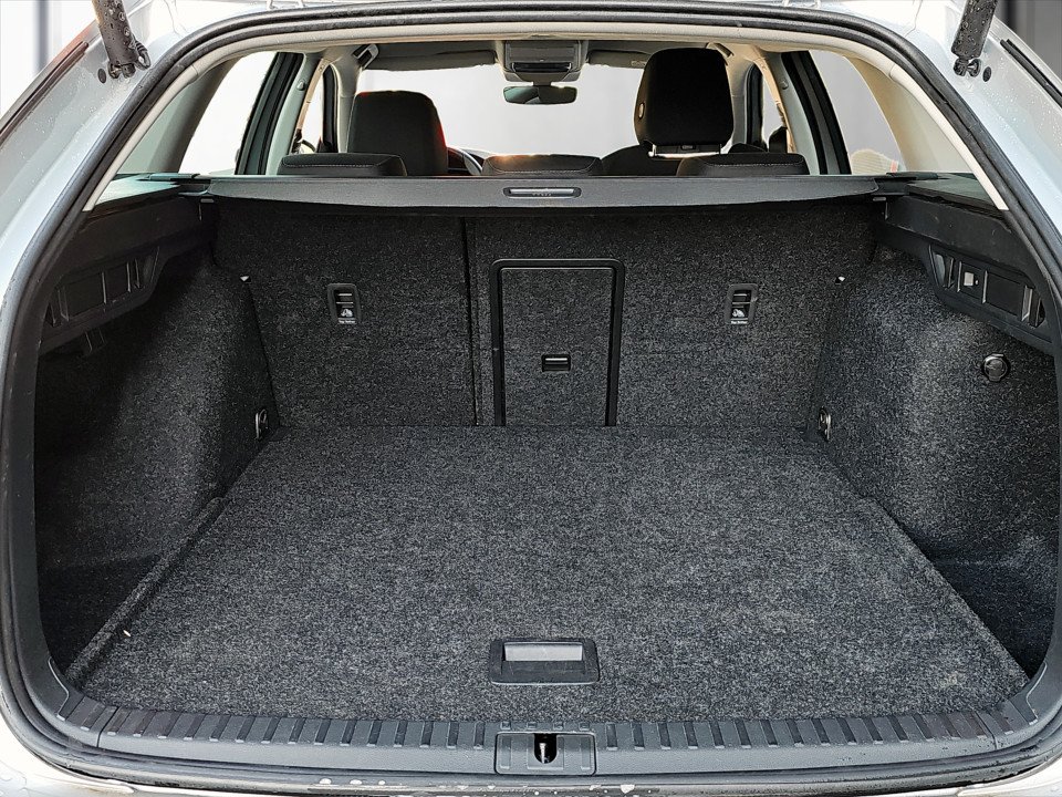 Skoda Octavia Combi 1.5 TSI mHEV 85 kW Selection | Bild 18 von 23