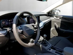 Skoda Octavia Combi 1.5 TSI Essence | Thumbnail 10 von 21
