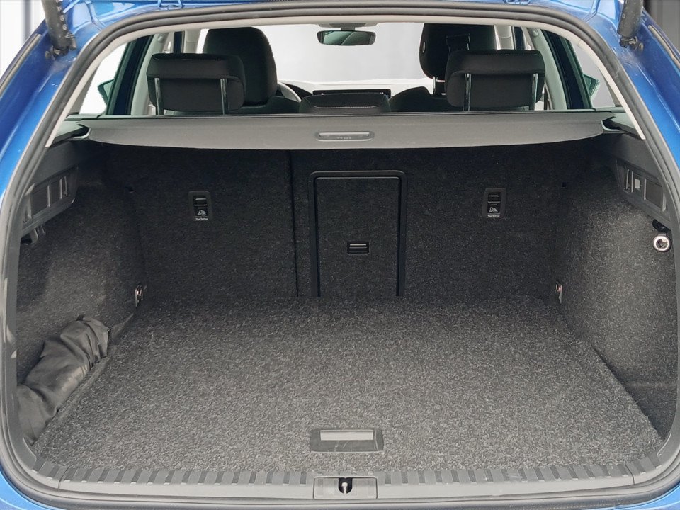 Skoda Octavia Combi 1.5 TSI mHEV 85 kW Selection | Bild 16 von 21