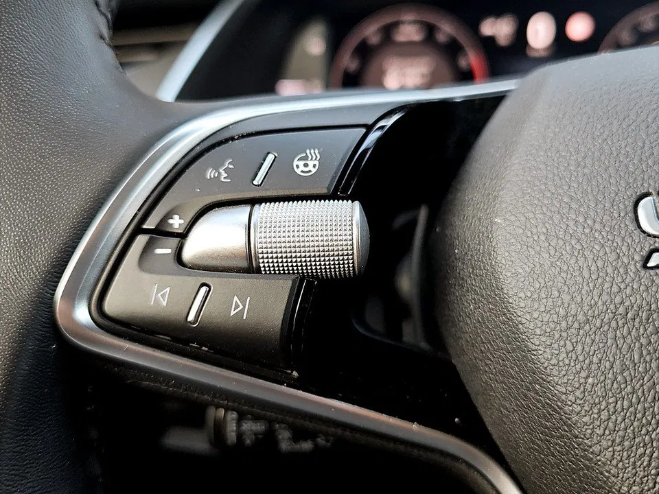 Skoda Octavia Combi 1.5 TSI Selection | Bild 19 von 23