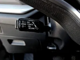 Skoda Octavia Combi 1.5 TSI Selection | Thumbnail 13 von 24