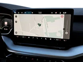 Skoda Octavia Combi 1.5 TSI Selection | Thumbnail 16 von 24