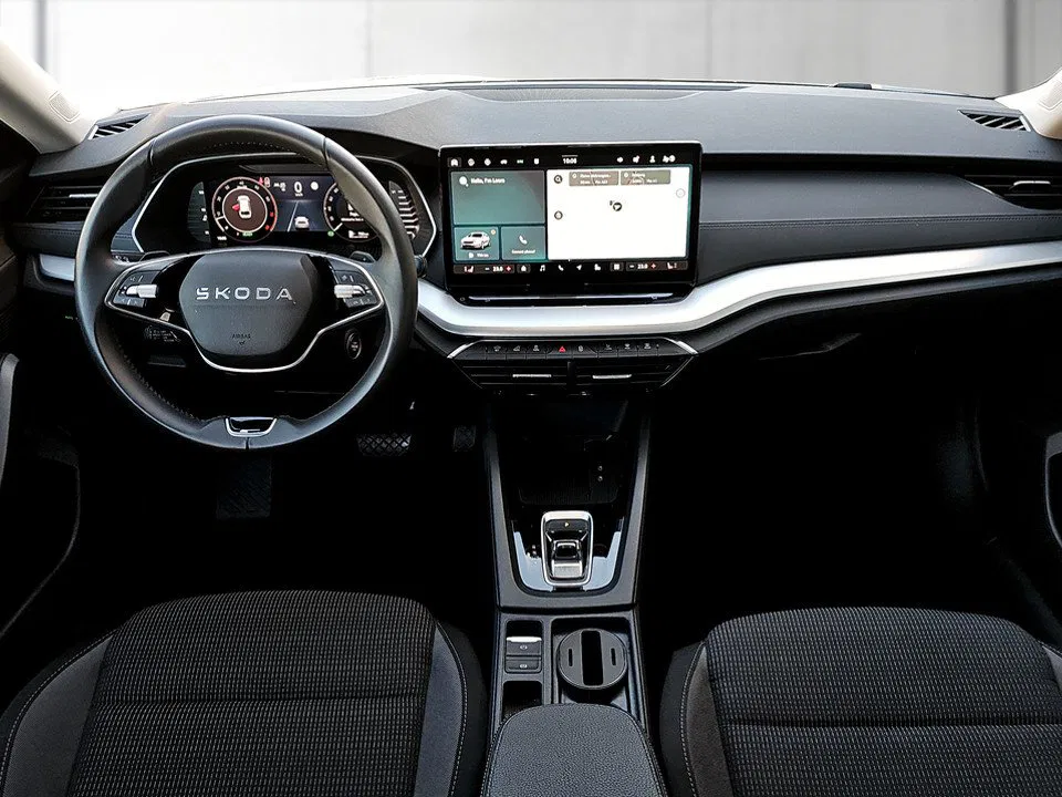Skoda Octavia Combi 1.5 TSI Selection | Bild 11 von 24