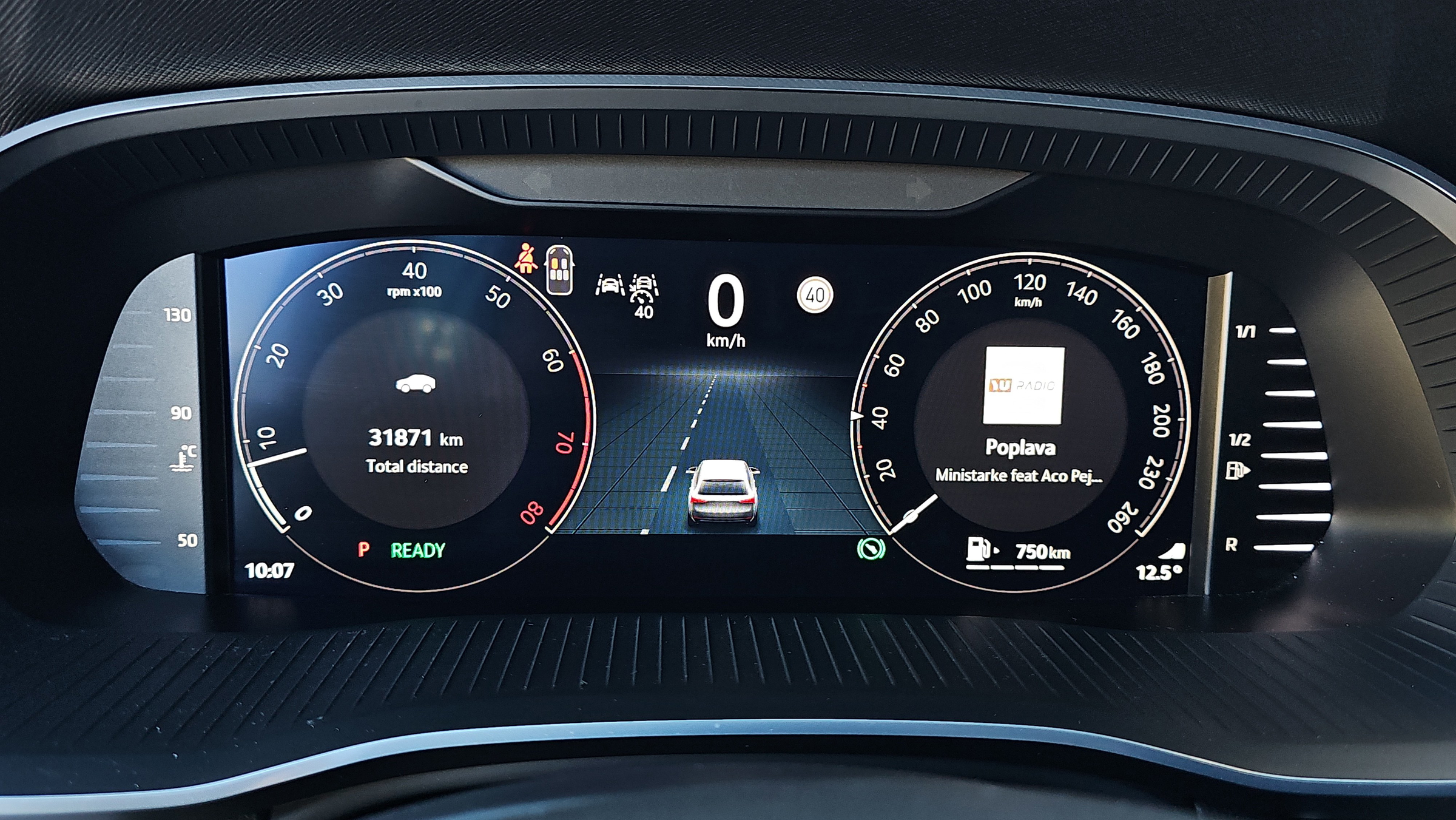 Skoda Octavia Combi 1.5 TSI Selection | Bild 14 von 24