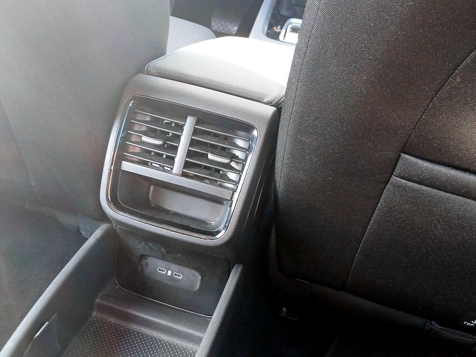 Skoda Octavia Combi 1.5 TSI mHEV 85 kW Selection | Bild 19 von 22