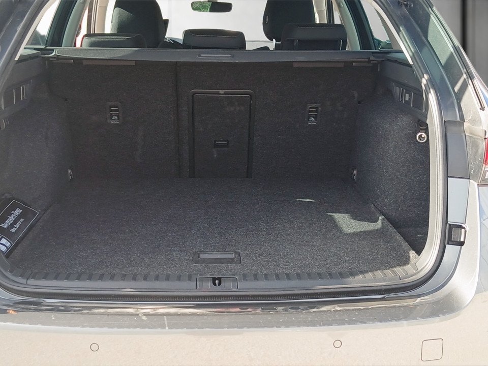 Skoda Octavia Combi 1.5 TSI mHEV 85 kW Selection | Bild 20 von 22