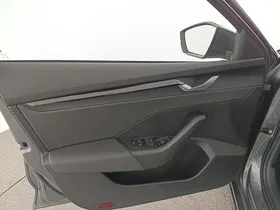 Skoda Octavia Combi 1.5 TSI 85 kW Essence | Thumbnail 11 von 31