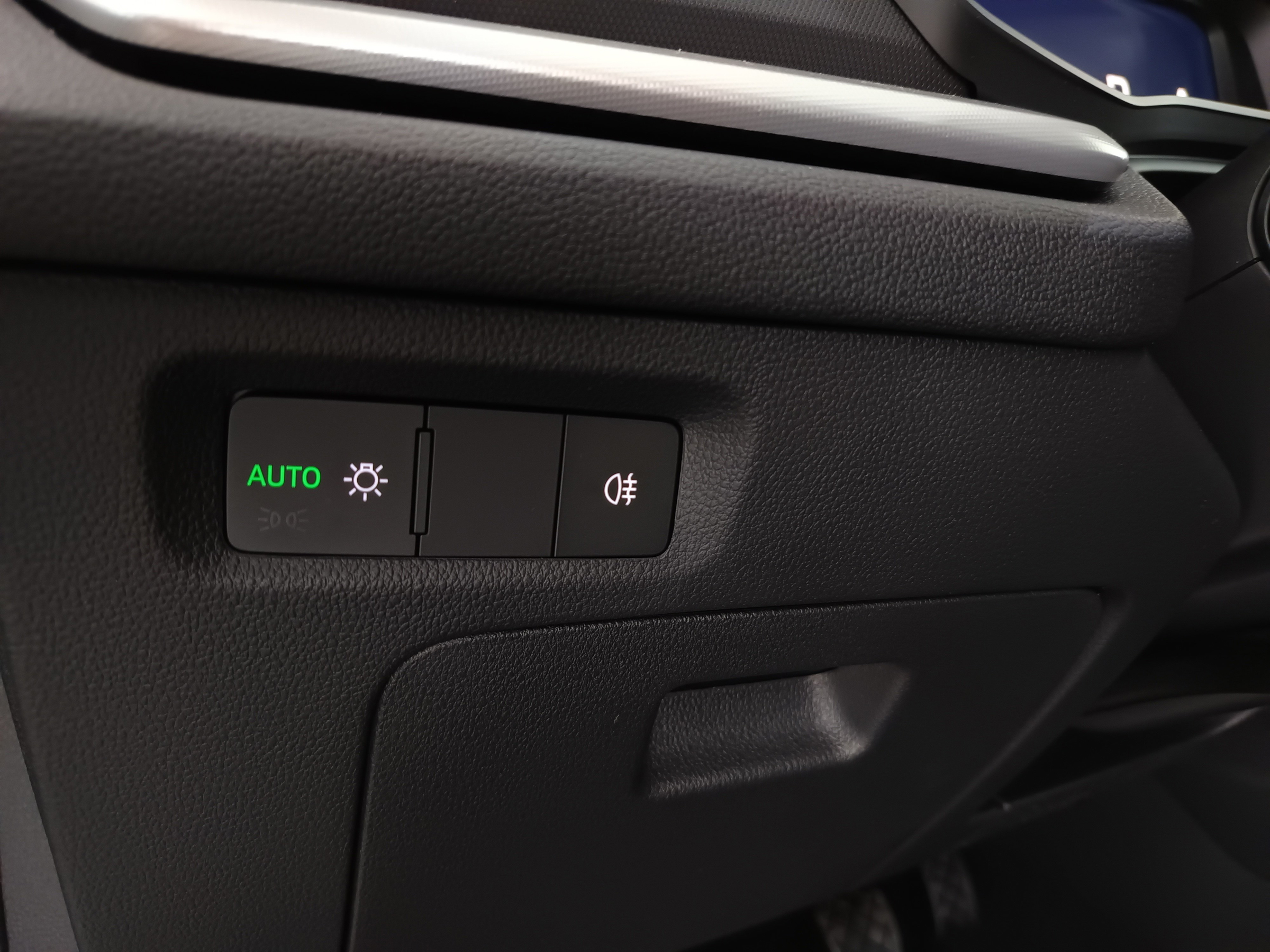 Skoda Octavia Combi 1.5 TSI 85 kW Essence | Bild 13 von 31