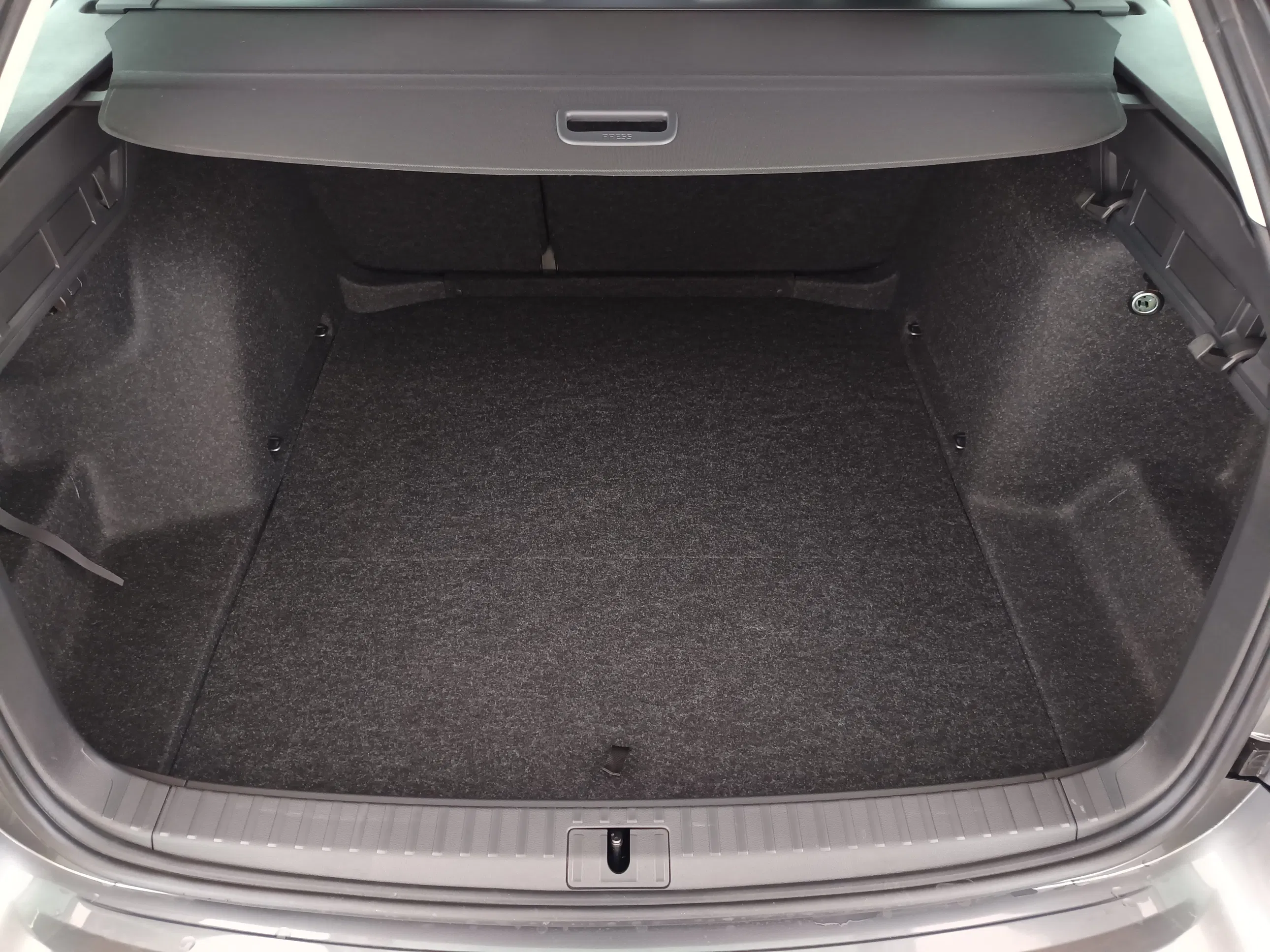 Skoda Octavia Combi 1.5 TSI 85 kW Essence | Bild 31 von 31