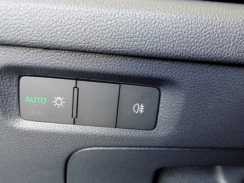 Skoda Octavia Combi 1.5 TSI 85 kW Essence | Bild 15 von 19