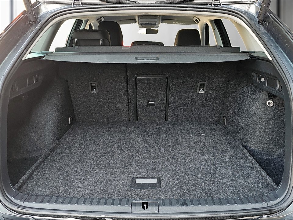 Skoda Octavia Combi 1.5 TSI mHEV 85 kW Selection | Bild 16 von 22