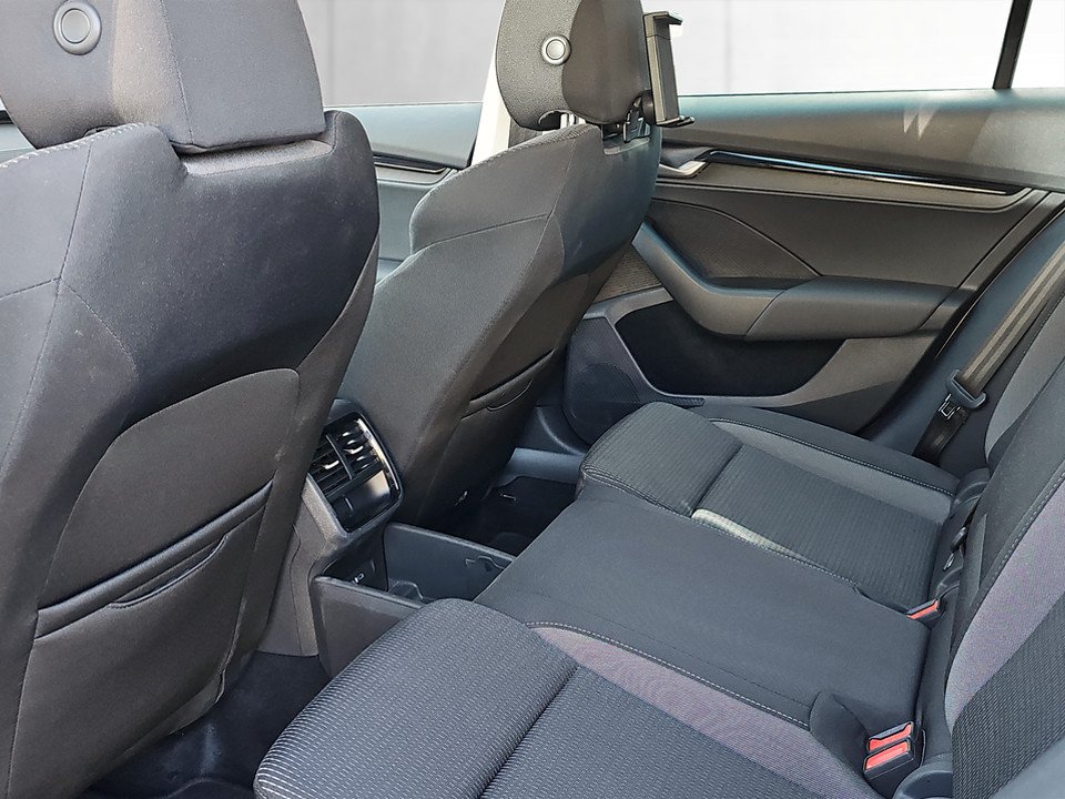 Skoda Octavia Combi 1.5 TSI Selection | Bild 20 von 23