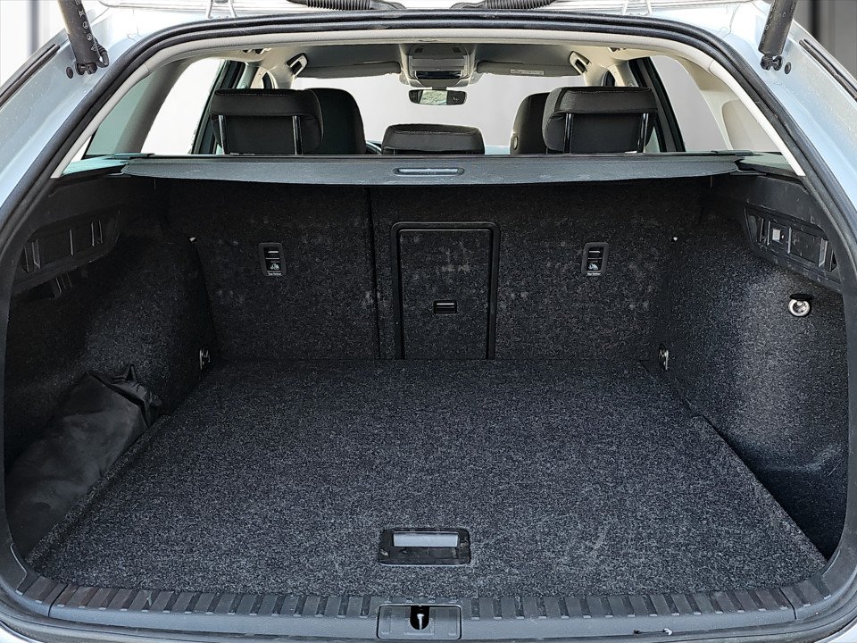 Skoda Octavia Combi 1.5 TSI Selection | Bild 21 von 23