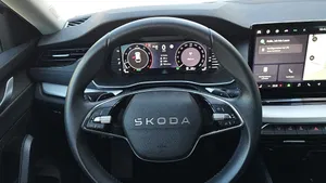 Skoda Octavia Combi 1.5 TSI Selection | Thumbnail 12 von 23