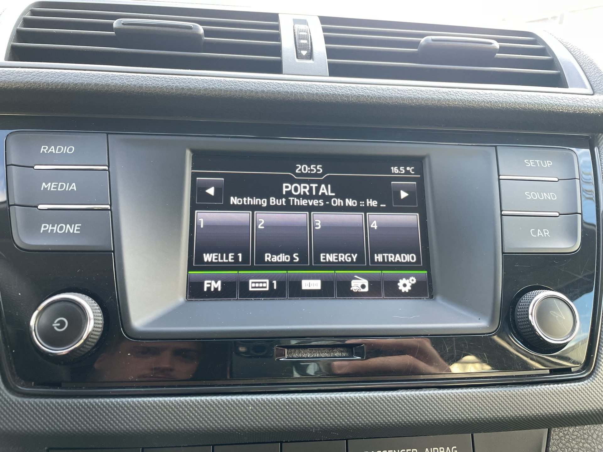 Skoda Fabia Combi 1.0 MPI Green tec Active | Bild 10 von 17