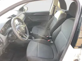 Skoda Fabia Combi 1.0 MPI Green tec Active | Thumbnail 12 von 17