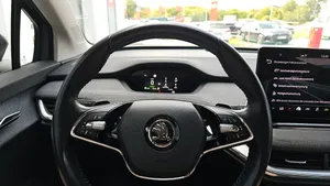 Skoda Enyaq iV 60 Loft | Thumbnail 11 von 20