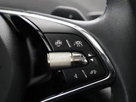 Skoda Enyaq iV 80 Loft | Thumbnail 13 von 21