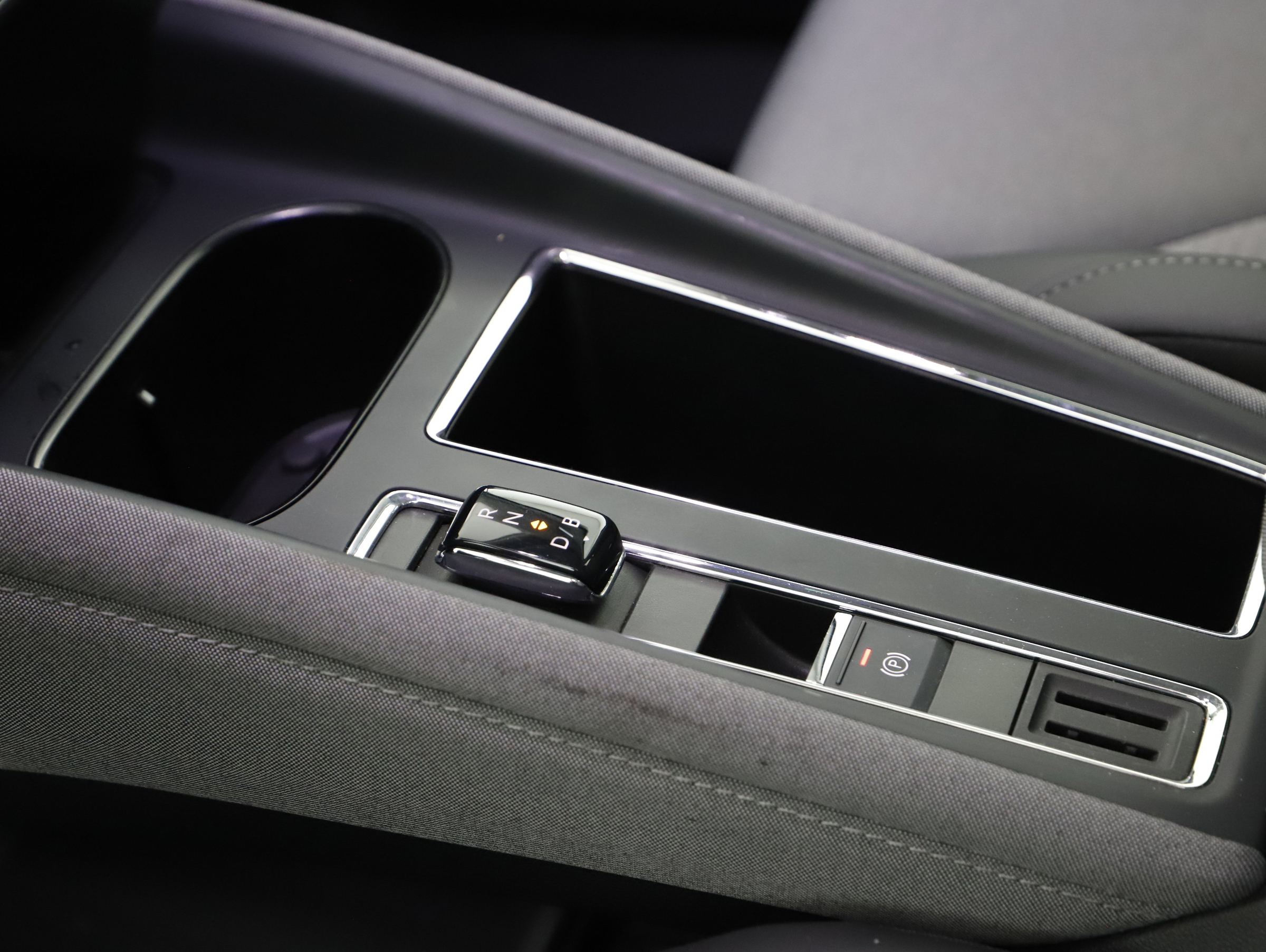 Skoda Enyaq iV 80 Loft | Bild 17 von 21