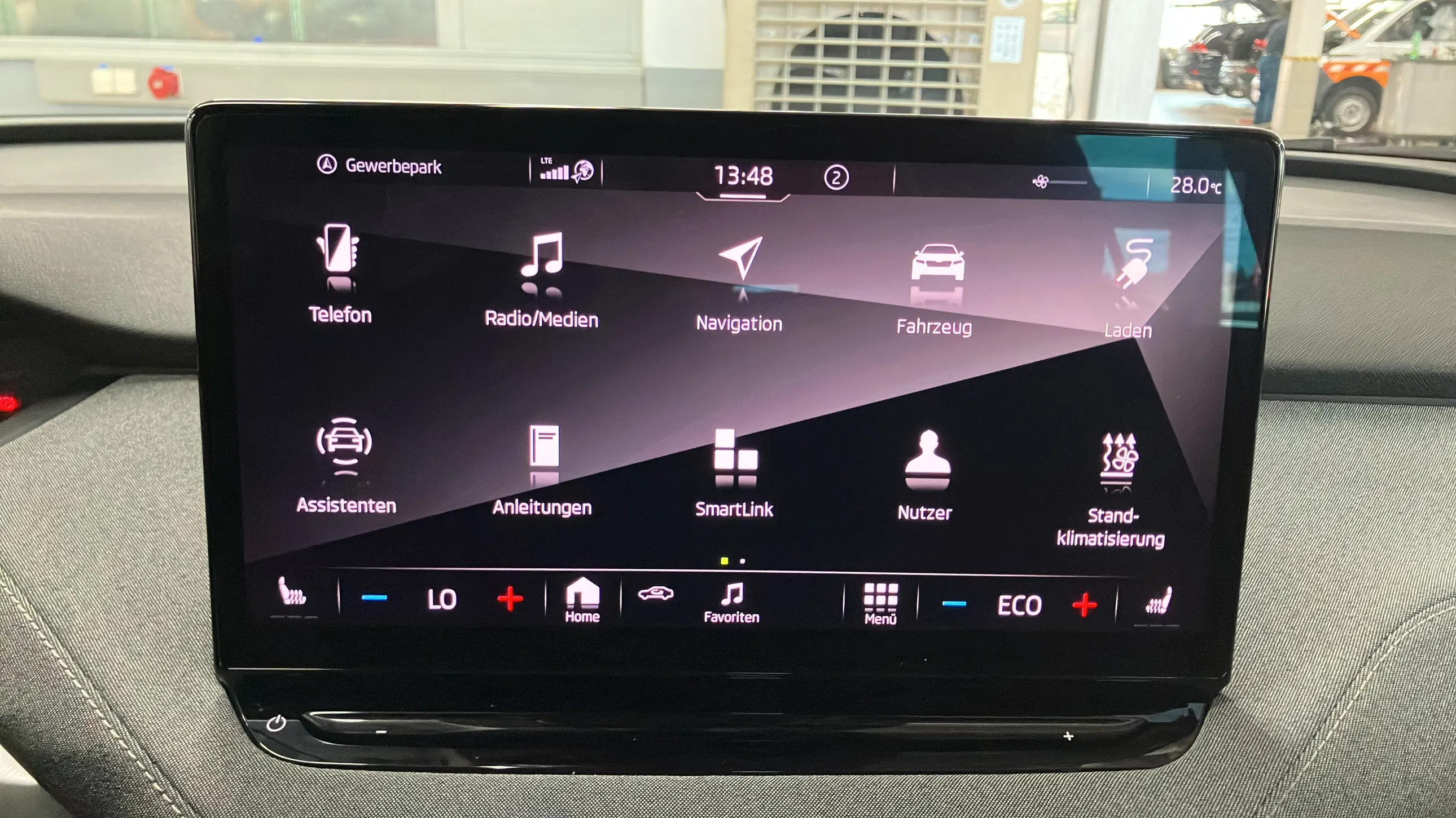Skoda Enyaq iV 80 Loft | Bild 16 von 30