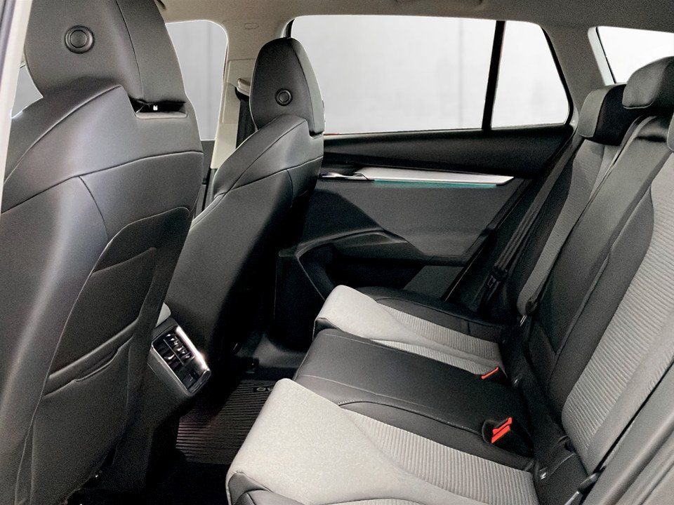 Skoda Enyaq iV 80 Loft | Bild 18 von 30