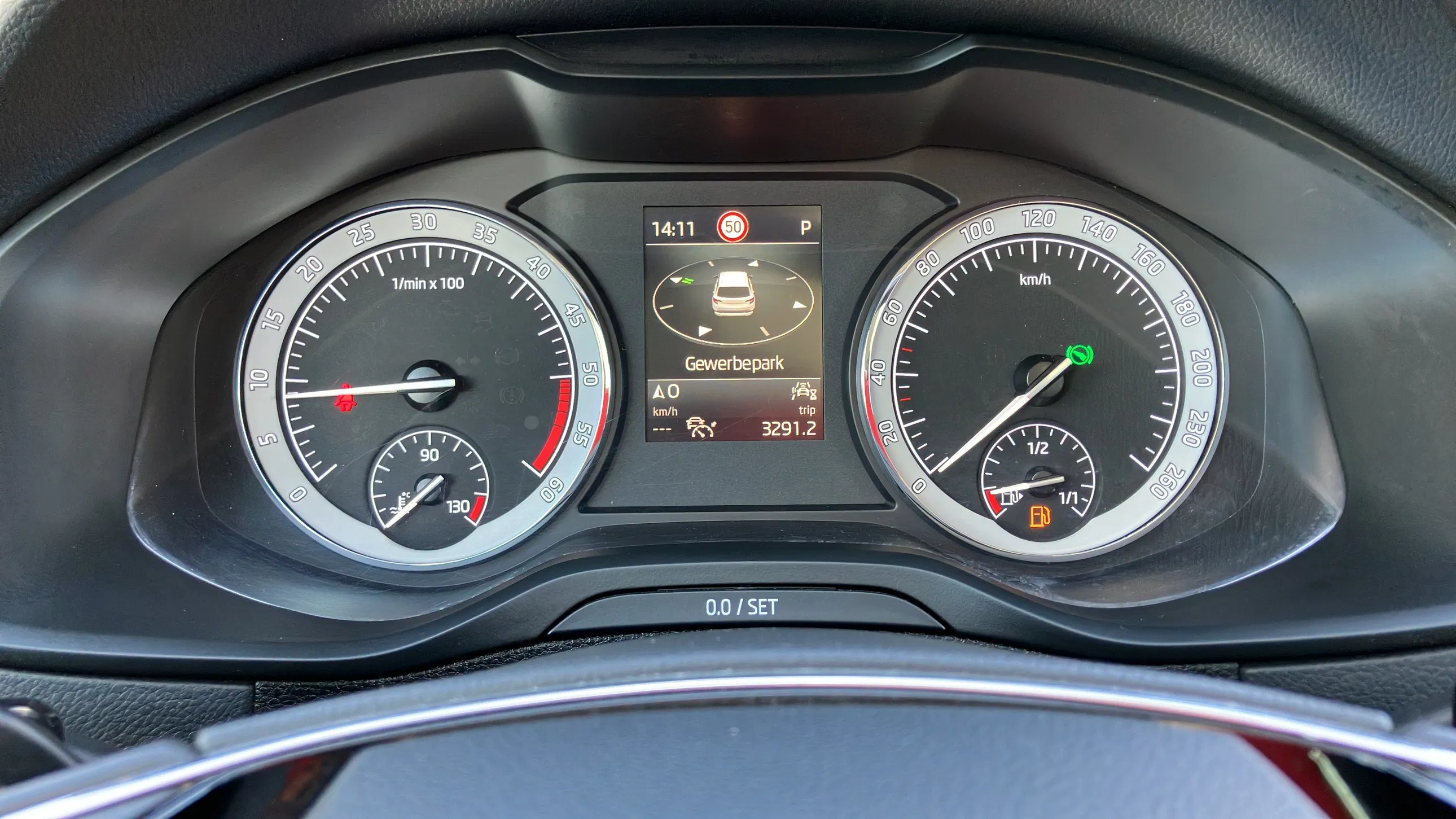 Skoda Karoq 2.0 TDI Ambition | Bild 11 von 26