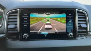 Skoda Karoq 2.0 TDI Ambition | Thumbnail 15 von 26