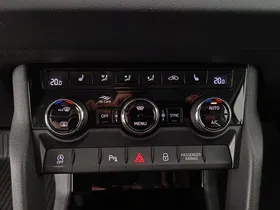 Skoda Karoq 2.0 TDI Ambition SC | Thumbnail 27 von 30