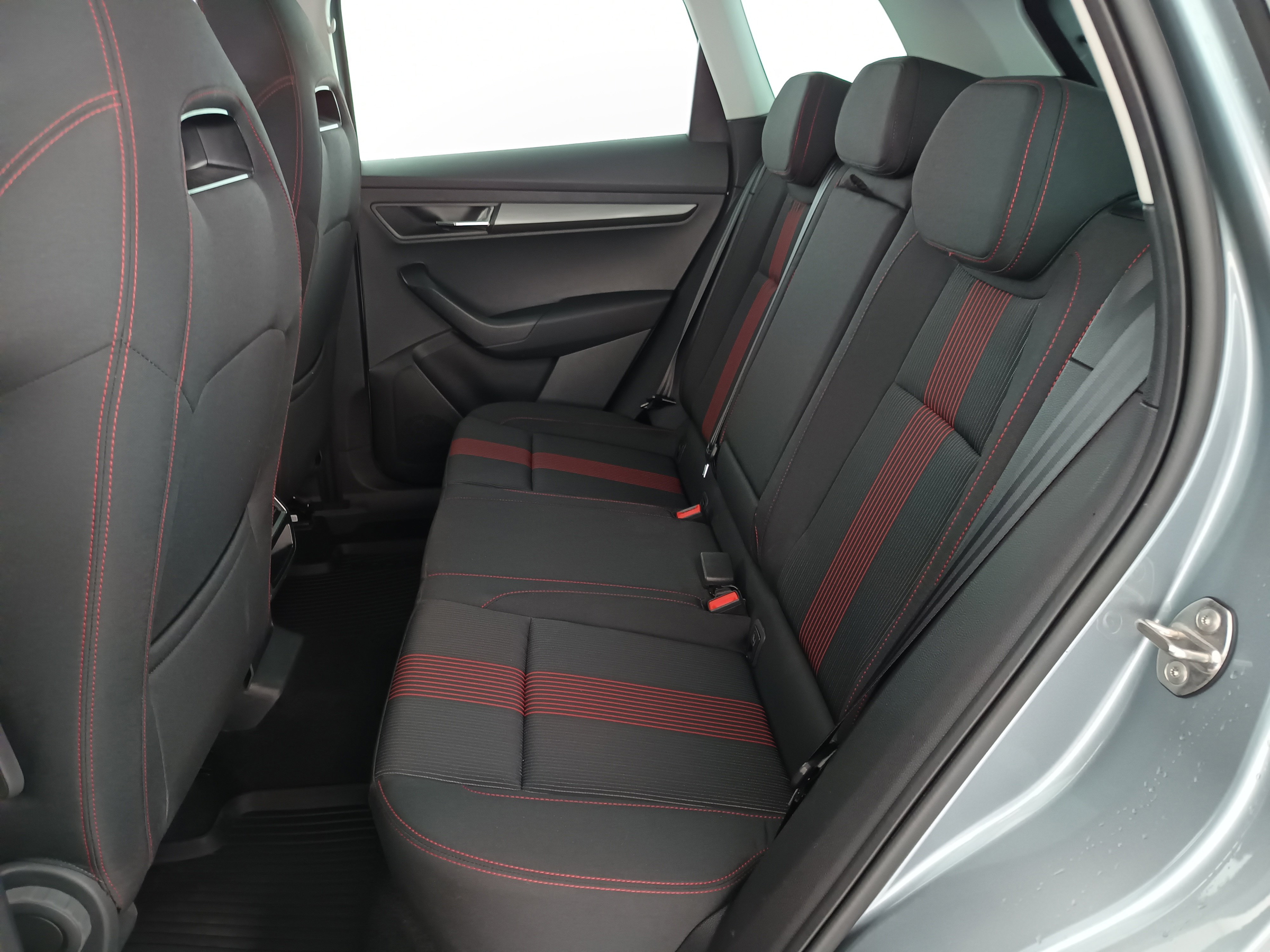 Skoda Karoq 2.0 TDI Ambition SC | Bild 29 von 30