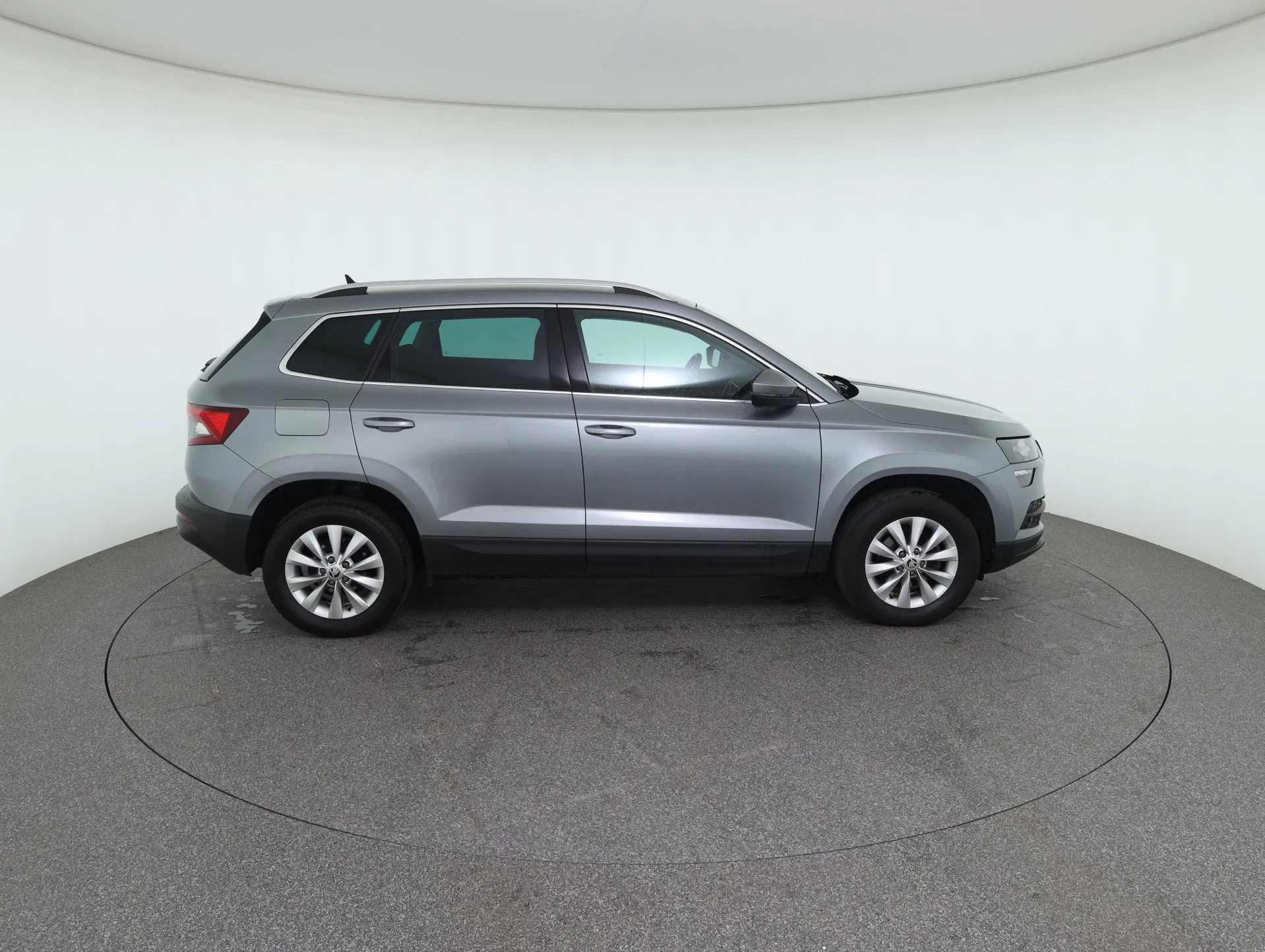 Skoda Karoq 2.0 TDI Ambition SC | Bild 4 von 30