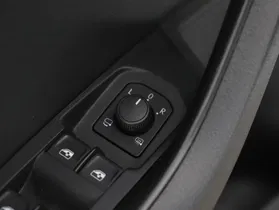 Skoda Karoq 2.0 TDI Ambition | Thumbnail 24 von 26