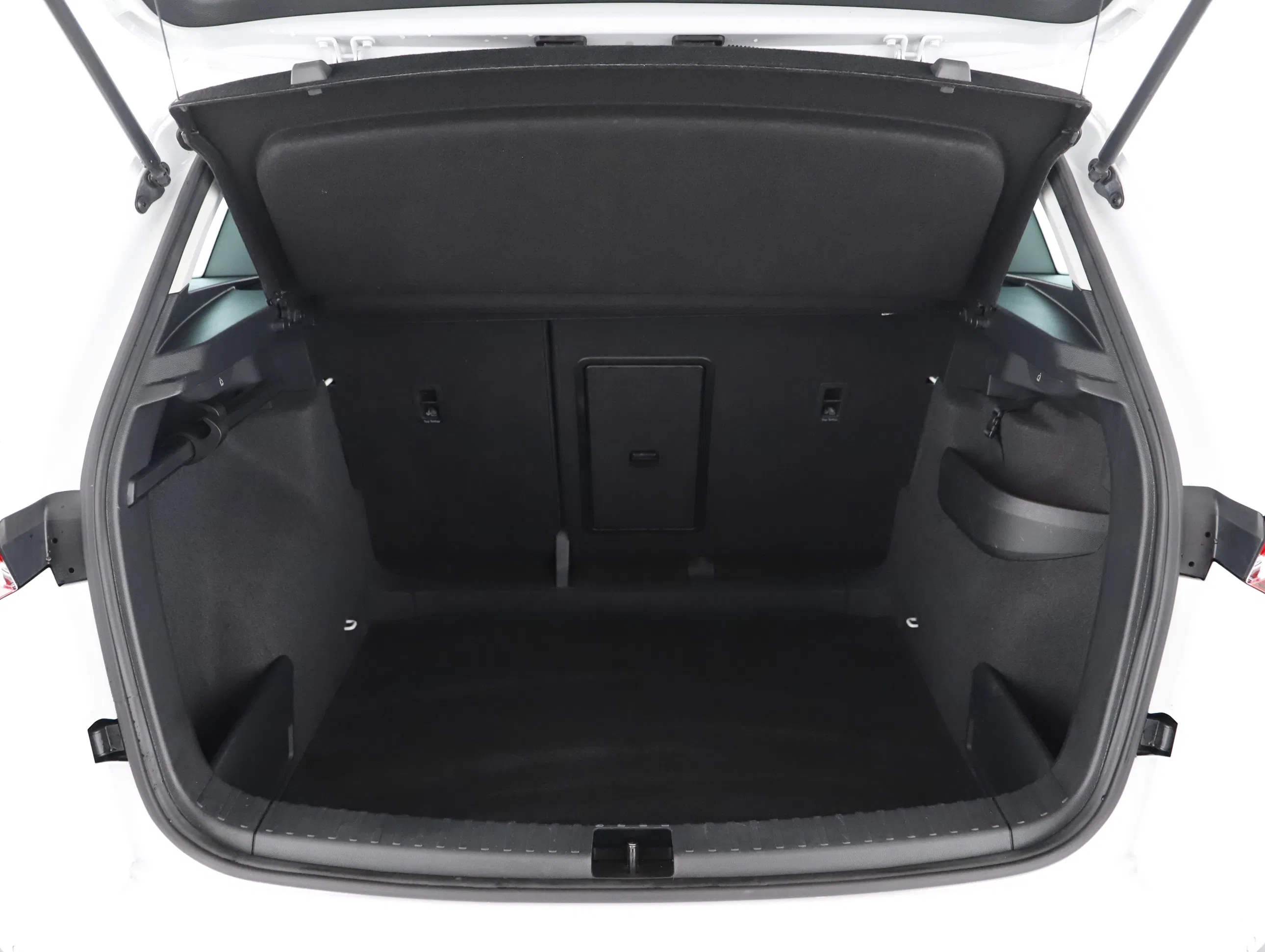 Skoda Karoq 2.0 TDI Ambition | Bild 25 von 26