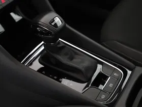 Skoda Karoq 2.0 TDI Ambition | Thumbnail 13 von 26