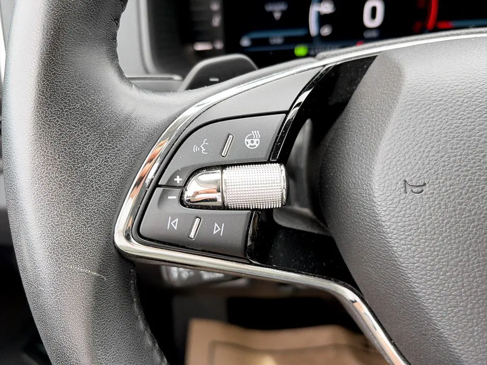 Skoda Karoq 2.0 TDI Ambition | Bild 10 von 23