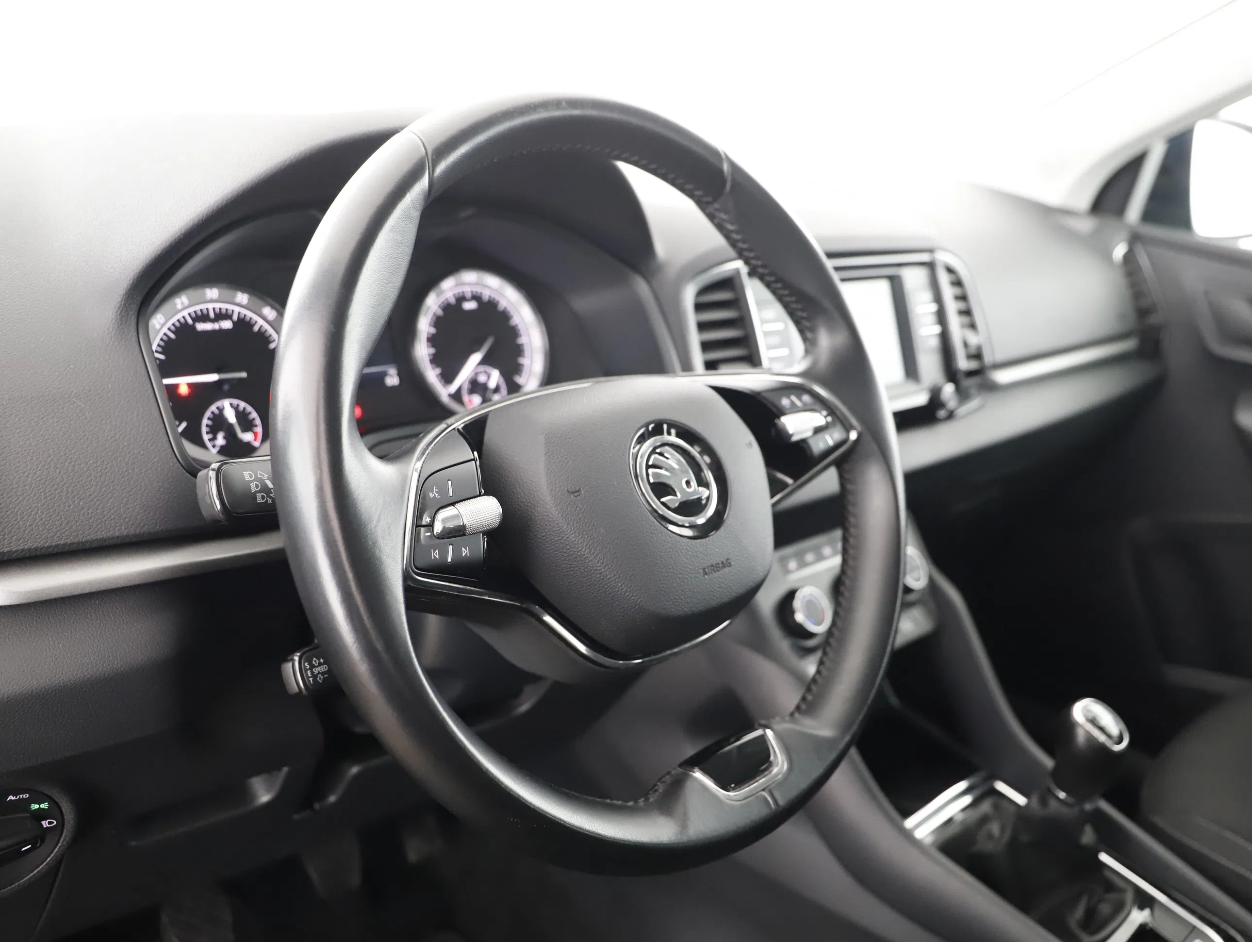 Skoda Karoq 2.0 TDI Ambition | Bild 4 von 22