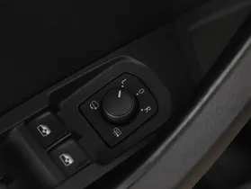 Skoda Karoq 2.0 TDI Ambition | Thumbnail 17 von 28