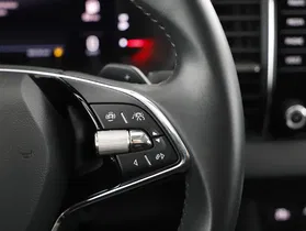 Skoda Karoq 2.0 TDI Ambition | Thumbnail 19 von 28