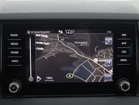 Skoda Karoq 2.0 TDI Ambition | Thumbnail 24 von 28