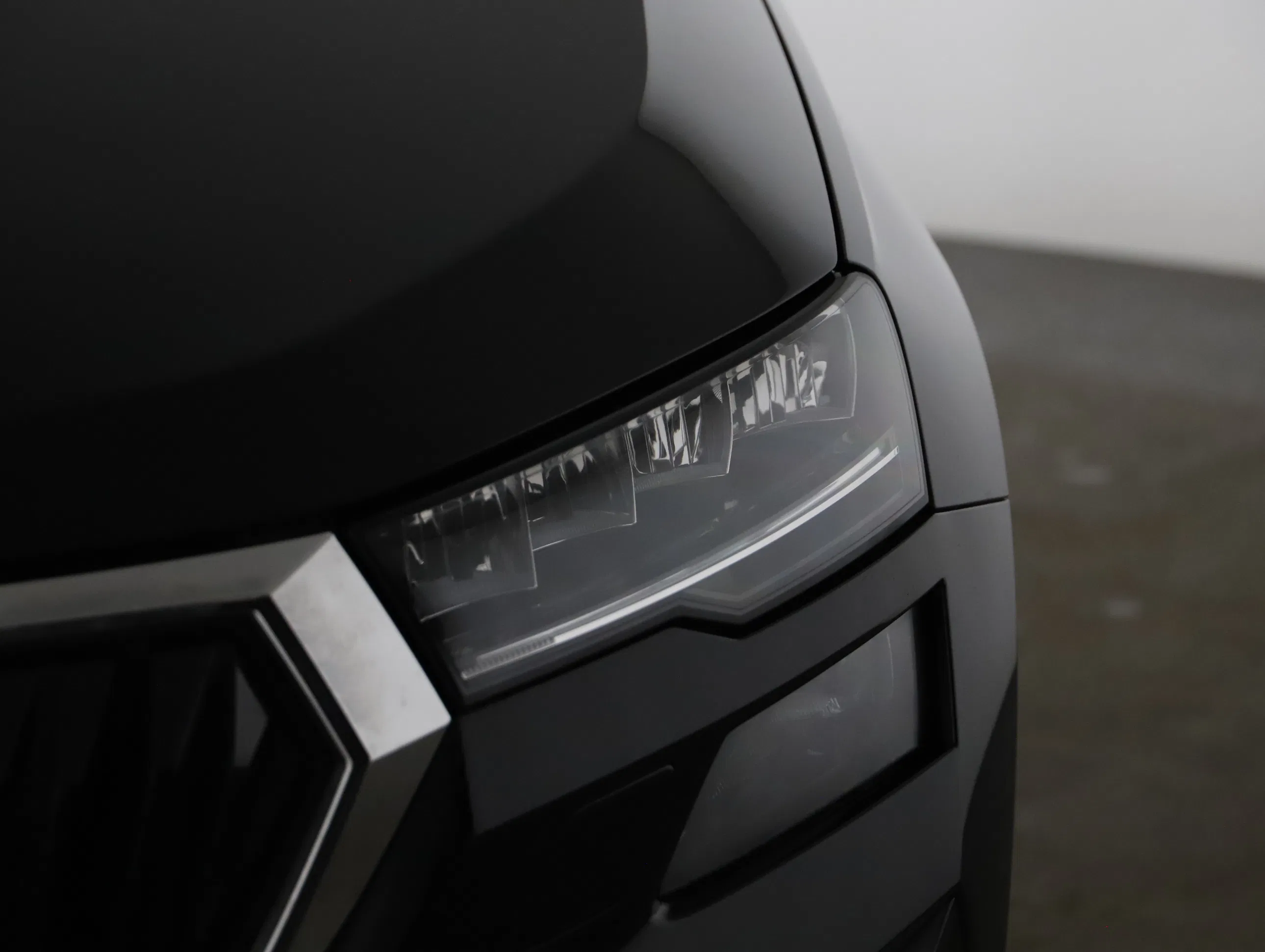 Skoda Karoq 2.0 TDI Ambition | Bild 27 von 28