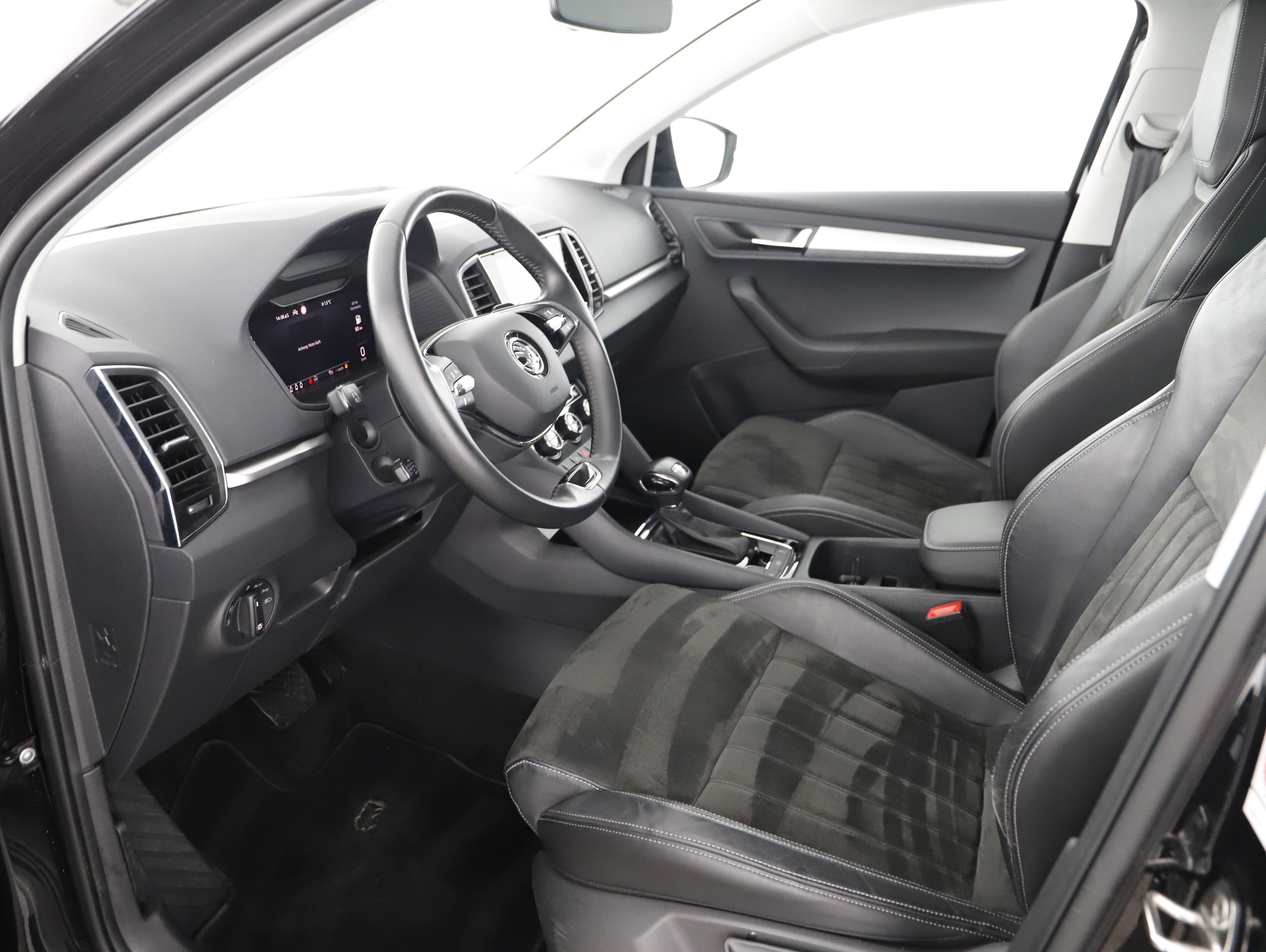 Skoda Karoq 2.0 TDI Ambition | Bild 13 von 28