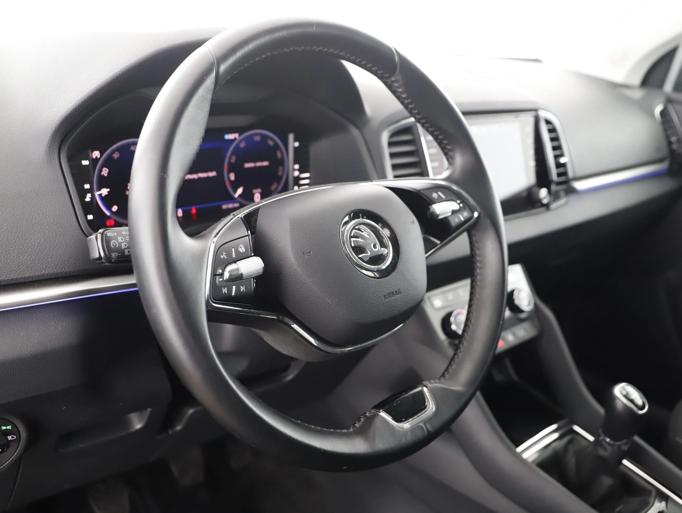 Skoda Karoq 2.0 TDI | Bild 8 von 21