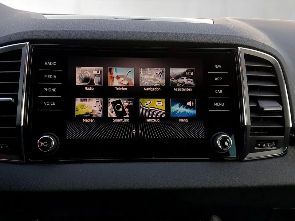 Skoda Karoq 2.0 TDI Style | Bild 11 von 15