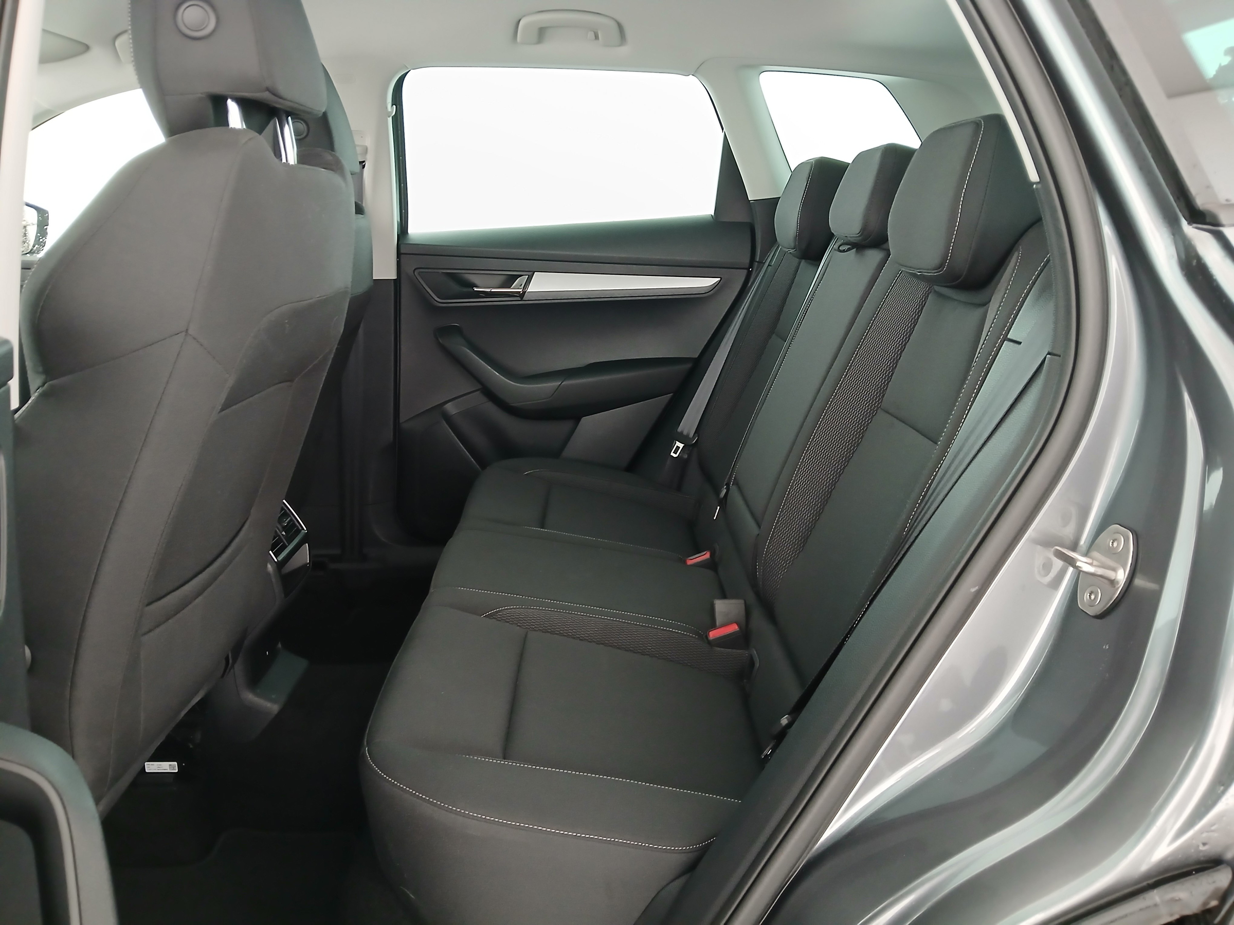 Skoda Karoq 2.0 TDI Ambition | Bild 30 von 31