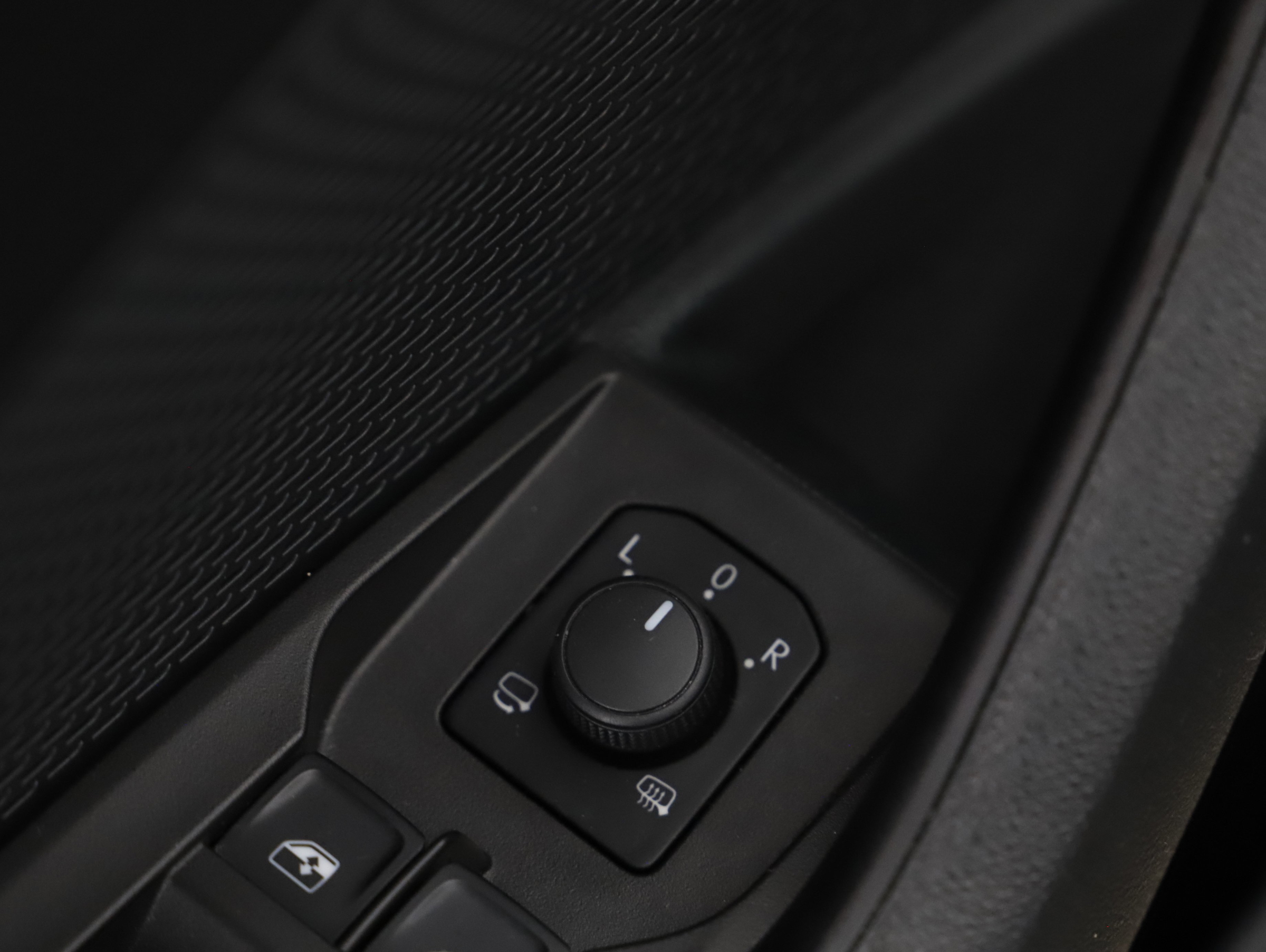 Skoda Octavia Combi 2.0 TDI Style DSG | Bild 16 von 22