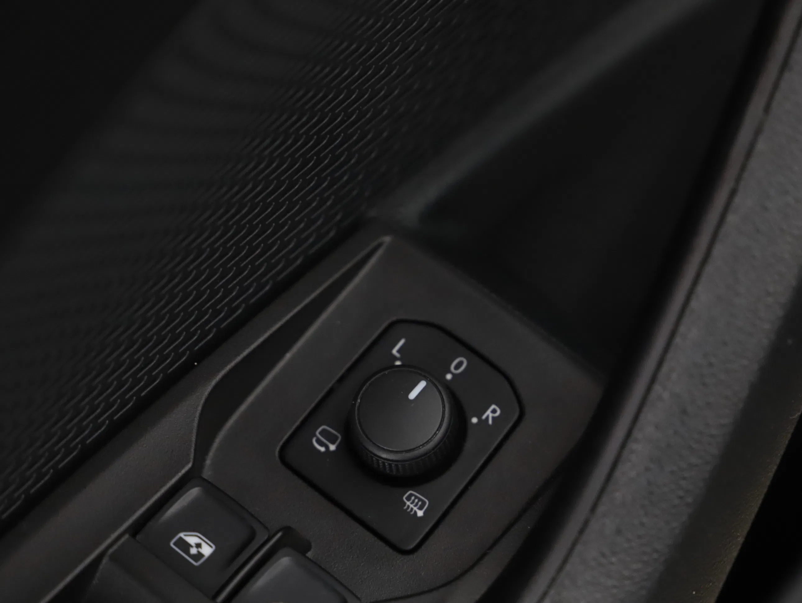 Skoda Octavia Combi 2.0 TDI Style DSG | Bild 16 von 22